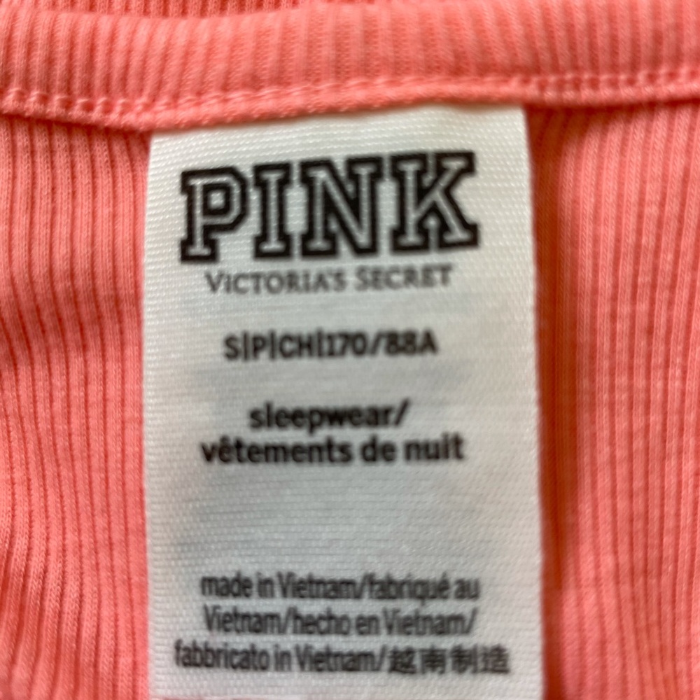 VS Tank Top - Picture 3 of 3